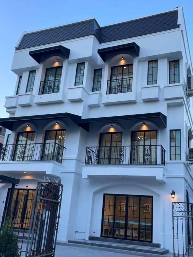 Casa Luna Bangkok Exteriör bild