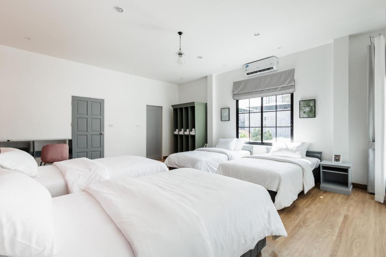 Casa Luna Bangkok Exteriör bild